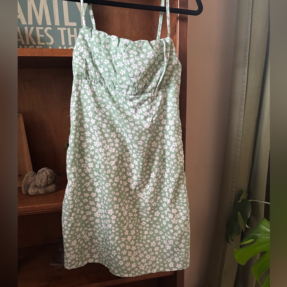 Princess Polly Floral Mini Dress (Sz 4)